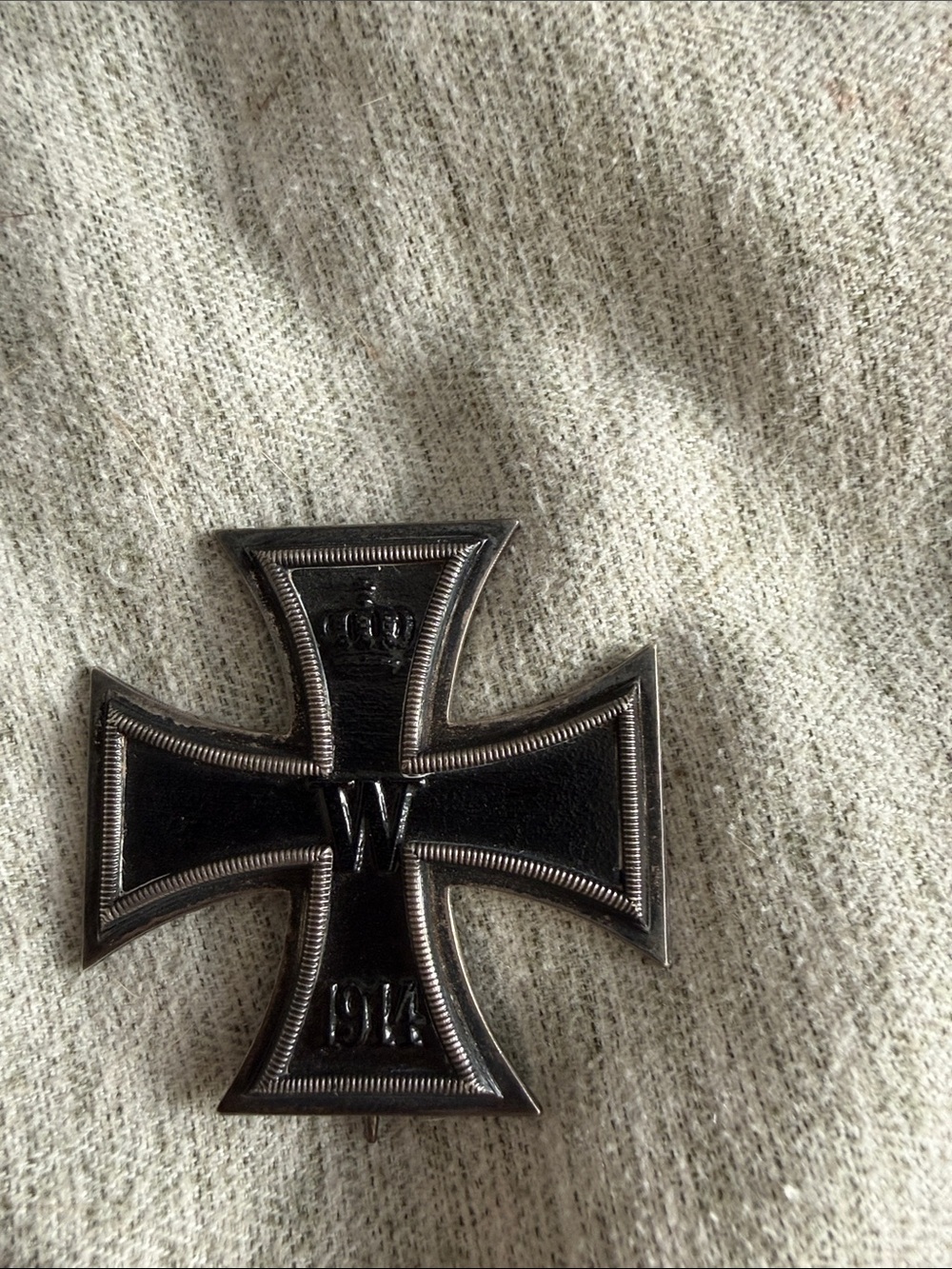 Black Iron Cross 1914 Military Style Pin by Sy & Wagner